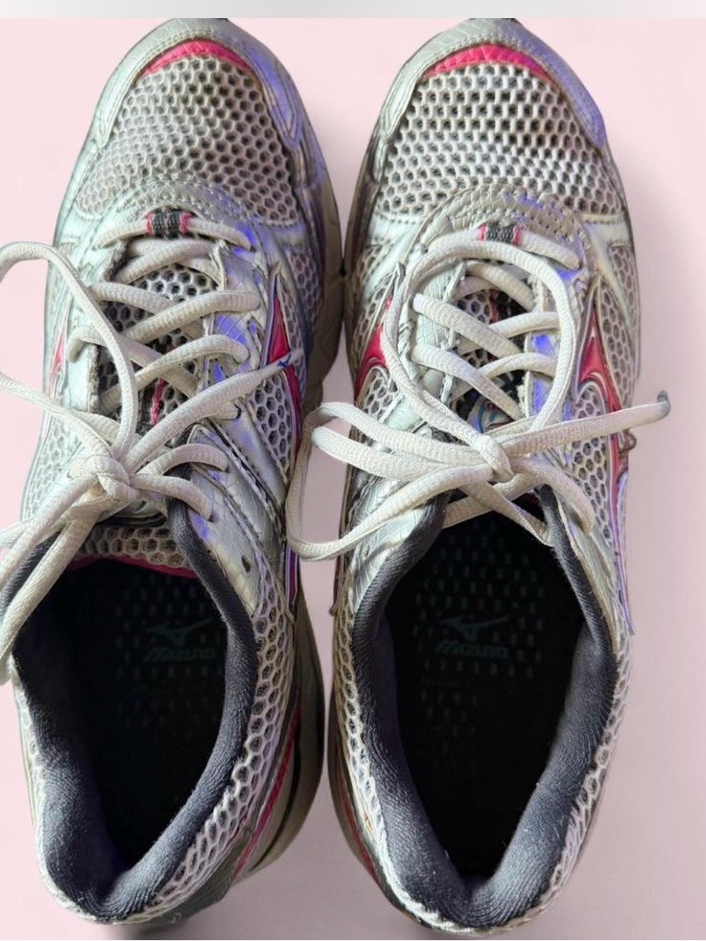 Mizuno Women's Silver and Pink Mesh Athletic Running Shoes